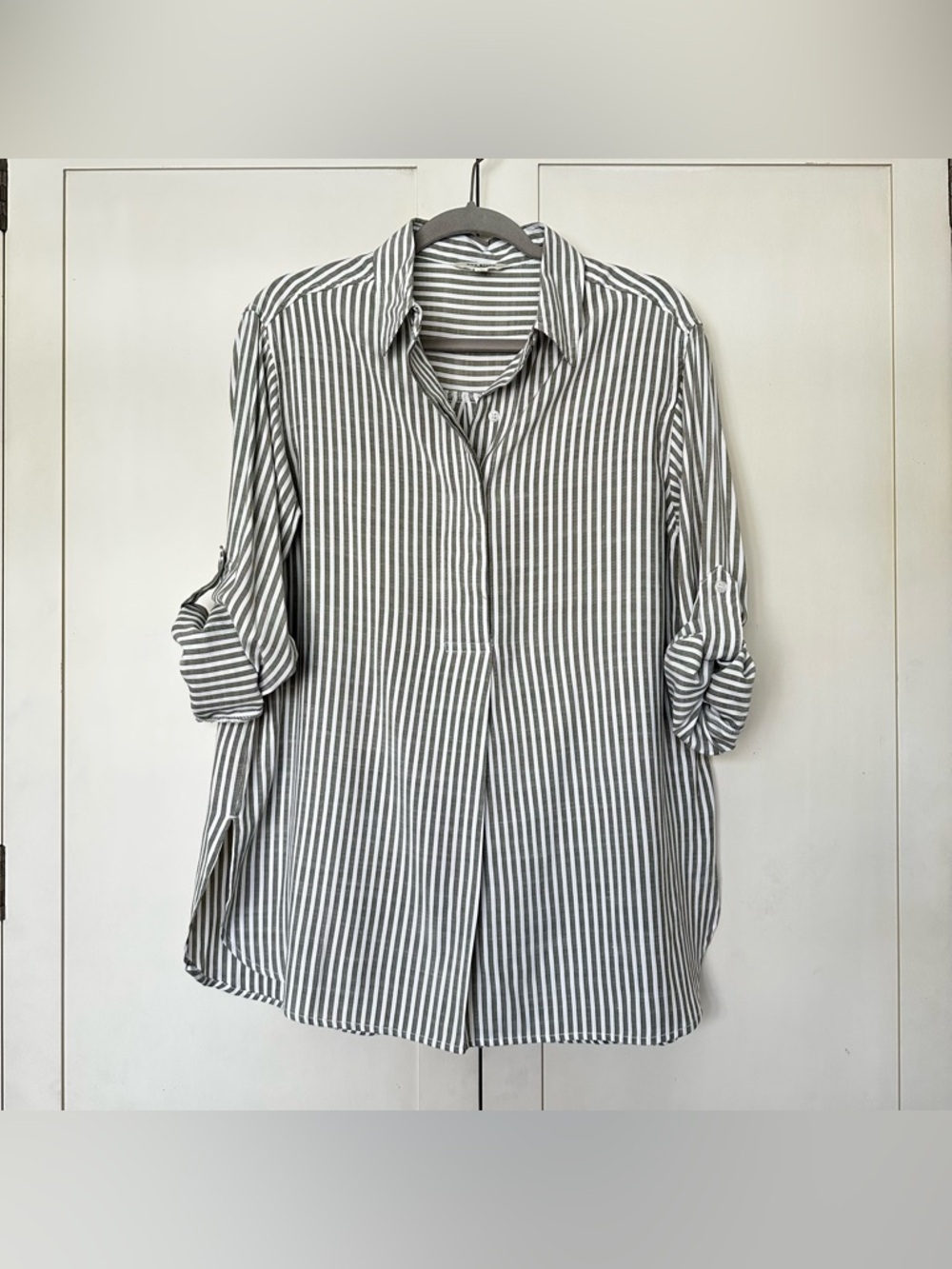 Max Studio Striped Oversized Long Sleeve Button-Up Tunic Henley Size M
